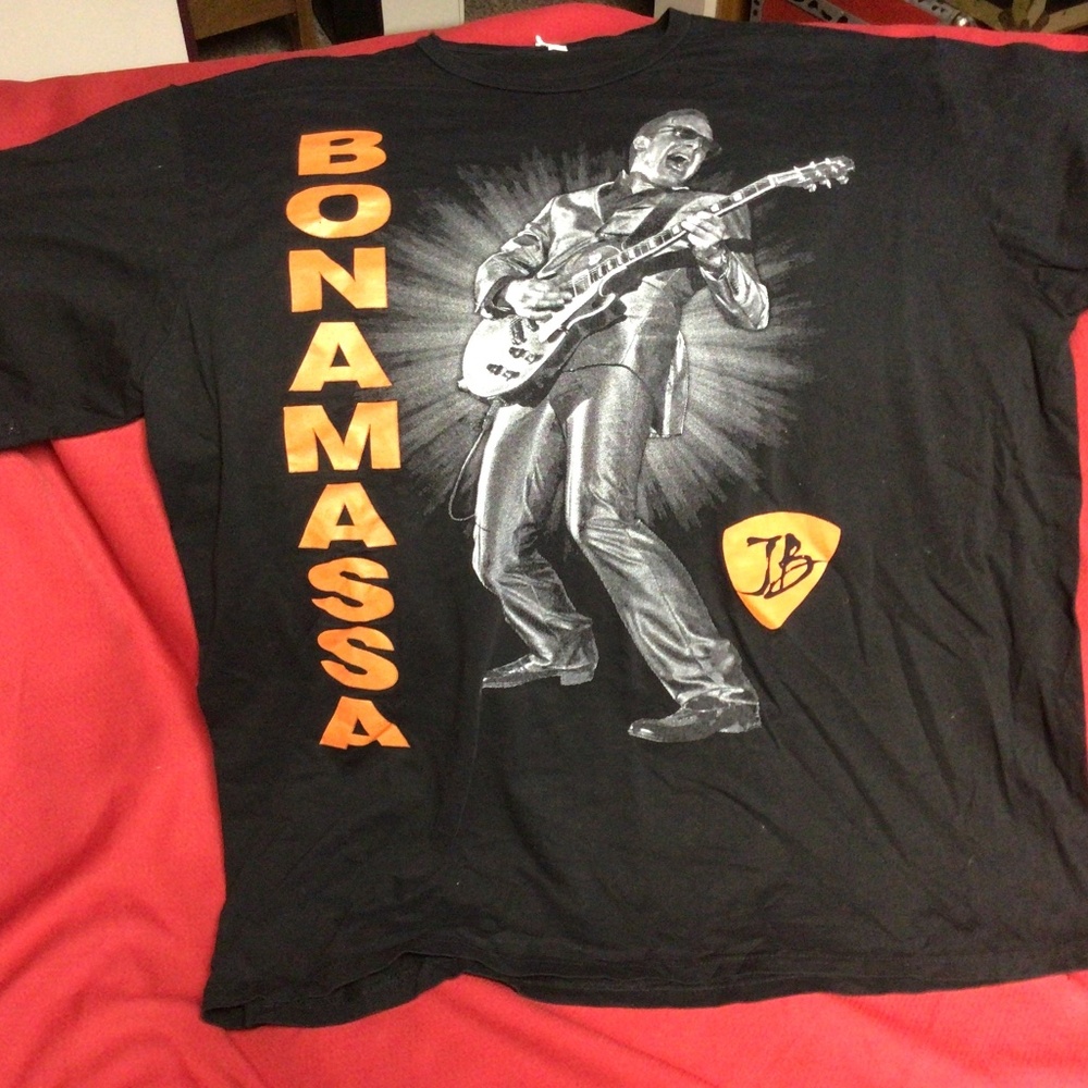 Guitar legend Joe Bonamasss tshirt